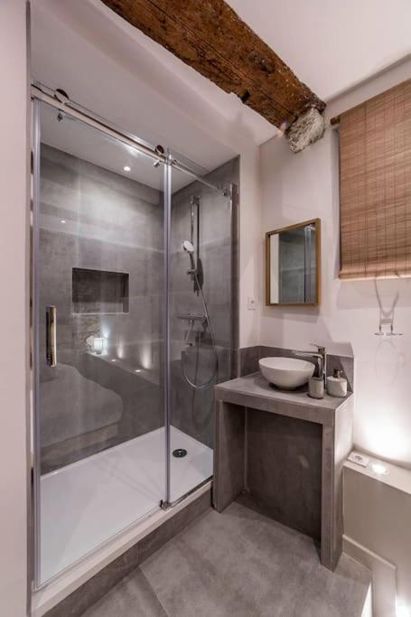 Le Saint-Georges Apartment Lyon Exterior photo